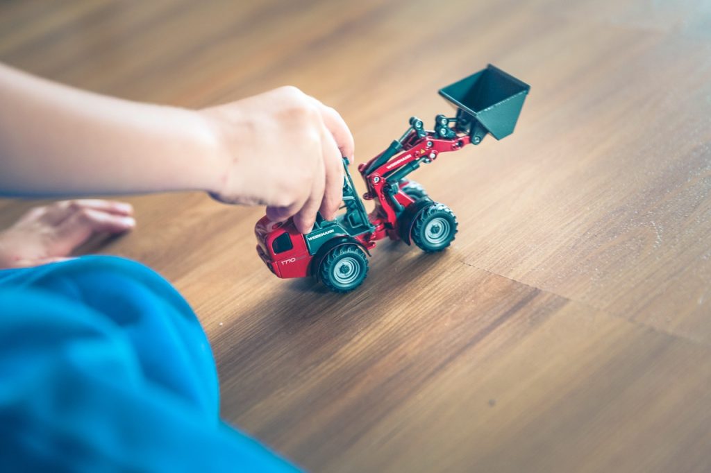 principales enemigos del parquet o tarima estropeado- parquet astorga