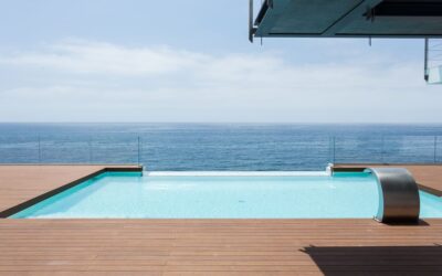 Cómo elegir el mejor suelo para terrazas, piscinas y jardines