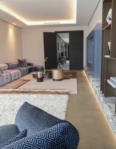 Tarima surco multiformato y espiga en vivienda privada